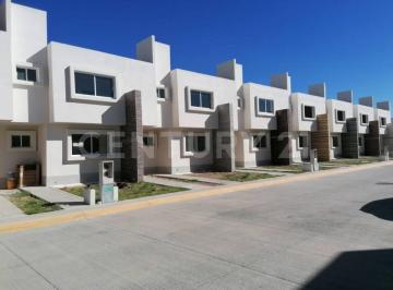 Casa · 125m² · 3 Recámaras · 1 Estacionamiento · Casa en Venta Bosques de San Juan en San Juan del Río, Querétaro.