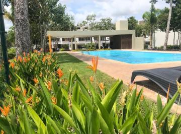 Casa · 156m² · 3 Recámaras · 2 Estacionamientos · Renta Casa 3rec Jardines del Sur 4 Cancun
