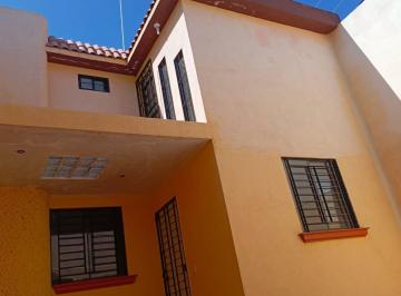 Casa · 125m² · 3 Recámaras · 2 Estacionamientos · Casa Colonia El Venado