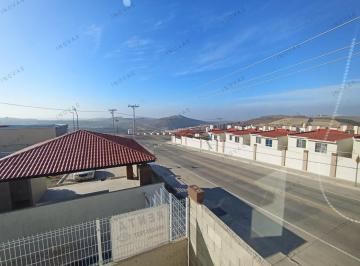Casa de 3 habitaciones, Tijuana · Preciosa Casa Semi - Amueblada en Viñas del Mar Seguridad y Accesos Controlados