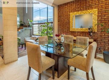 Casa de 3 habitaciones, León · Casa Portones del Carmen 112