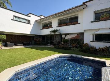 Casa de 4 habitaciones, Cuernavaca · Hermosa Casa en Club de Golf Tabachines