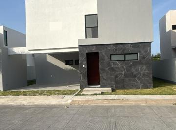 Casa · 270m² · 4 Recámaras · Casa en Río del Dorado