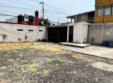 Local comercial de 4 habitaciones, Cuernavaca · Local con 300 m² Construidos en Venta en Acapatzingo