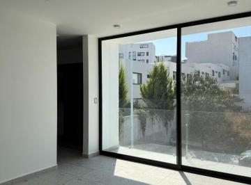 Casa · 340m² · 4 Recámaras · Casa en Zibata Acantha
