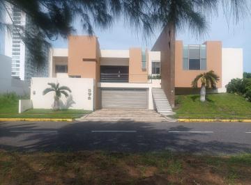 Casa de 2 habitaciones, Alvarado · Casa en Venta en Playas del Conchal