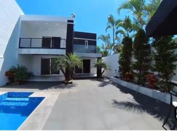 Casa de 4 habitaciones, Cuernavaca · Moderna Casa C Vigilancia
