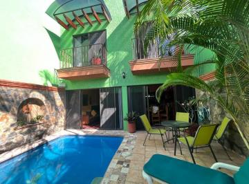 Casa de 4 habitaciones, Cuernavaca · Casa Vistahermosa Ampliación en Renta