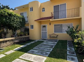 Casa de 3 habitaciones, Temixco · Bonita Casa en Burgos Bugambilias