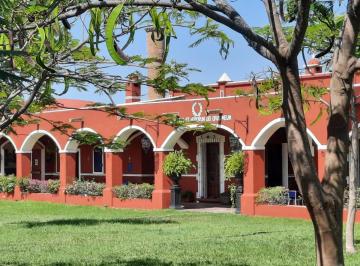Casa de 6 habitaciones, Tepalcingo · Hacienda en Venta, Tenango Morelos.