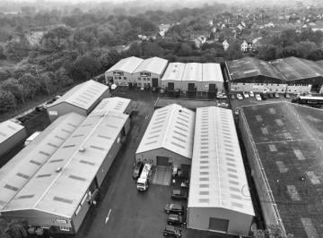 Bodega comercial · 5295m² · 50 Estacionamientos · Complejo Industrial en Venta Ideal Para Inversión