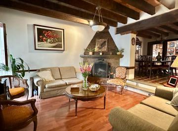 Casa de 3 habitaciones, Naucalpan de Juárez · Casa en Venta en Ciudad Satélite
