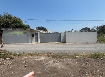 Terreno / Lote · 210m² · Bodega con Oficinas y Patio, en Las Bajadas