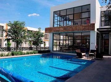 Casa en condominio de 3 habitaciones, Querétaro · Casa Nueva, en Venta Juriquilla y Zibata "Los Robles" Queretaro