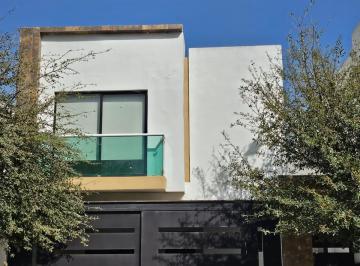 Casa de 3 habitaciones, García · Casa en Renta en Cumbres Provenza, Dominio Cumbres en García