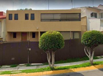 Casa de 4 habitaciones, Naucalpan de Juárez · Casa en Villa de Las Palmas