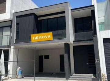 Casa en condominio de 4 habitaciones, Monterrey · Venta Casa Cumbres Cima de La Montaña con Sótano