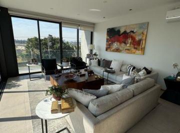 Departamento · 210m² · 3 Recámaras · 2 Estacionamientos · Departamento en Venta, Elevé Valle Real