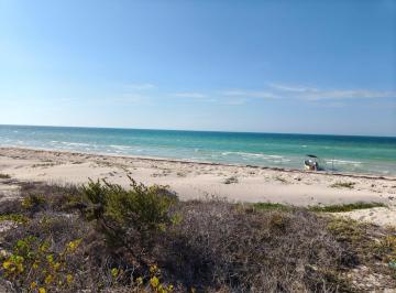 Terreno / Lote · 174000m² · Terreno de 200 m Frente Al Mar en Cancunito Rio Lagartos Yucatán