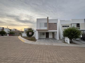 Casa de 3 habitaciones, Querétaro · Venta Casa Cumbres del Lago Juriquilla Querétaro