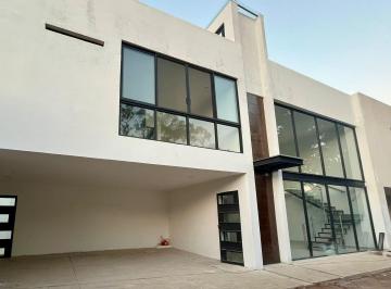 Casa , Cuernavaca · Estrena Casa con Alberca y Roogarden