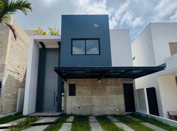 Casa de 3 habitaciones, Benito Juárez · Casa 3 Recámaras en Via Cumbres