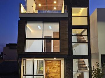 Casa · 223m² · 3 Recámaras · 2 Estacionamientos · Casa en Venta en Valle Imperial Zapopan Jalisco