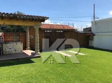 Terreno / Lote , Temixco · Terreno Completamente Bardeado en Venta.