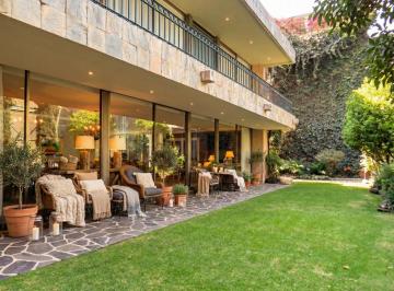 Casa de 4 habitaciones, Miguel Hidalgo · ¡Bajo de Precio! Exclusiva Residencia de Super Lujo en El Triángulo Dorado con Cancha de Frontón