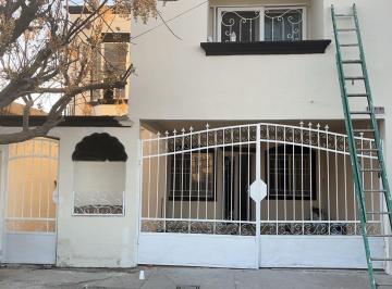 Casa de 5 habitaciones, Juárez · Se Vende Casa Muy Amplia, en Rincones de Salvarcar