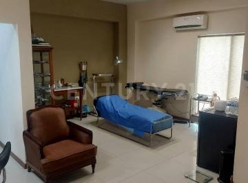 Oficina · 34m² · 2 Estacionamientos · Se Renta Consultorio en Centro Medico en Saltillo