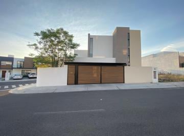 Casa en condominio de 4 habitaciones, Querétaro · Casa Tobada en Venta - El Refugio Bojay