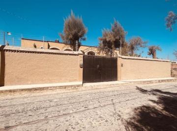 Casa de 4 habitaciones, Tlajomulco de Zúñiga · Casa en Venta en Tlajomulco de Zúñiga, San Sebastian