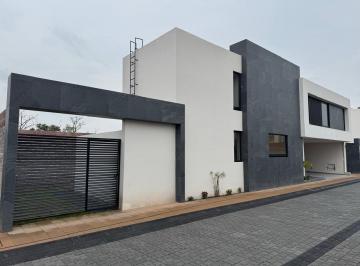 Casa en condominio · 182m² · 3 Recámaras · 2 Estacionamientos · Casa en Condominio en Venta