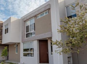 Casa · 122m² · 3 Recámaras · Casa en Venta Zákia - Querétaro