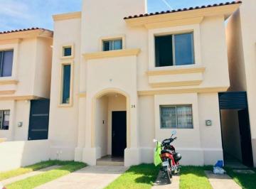 Casa en condominio de 3 habitaciones, Tlajomulco de Zúñiga · Se Vende Casa en Villa California
