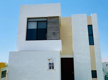 Casa · 73m² · 3 Recámaras · Casa en La Cartuja
