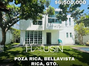 Casa · 450m² · 3 Recámaras · 3 Estacionamientos · Casa en Venta en Bellavista, Salamanca, Gto