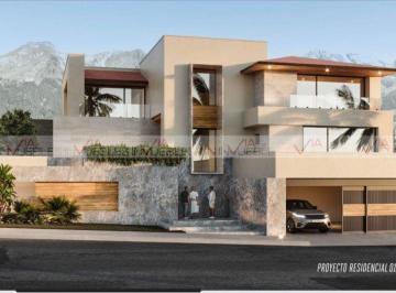 Casa · 700m² · 4 Recámaras · 3 Estacionamientos · Casa en Venta en Sierra Alta