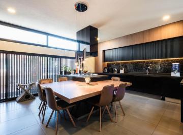 Casa de 5 habitaciones, San Andrés Cholula · Venta Residencia Amueblada con 5 Recamaras Cada Una con Baño, Residencial San Angel Angelopolis