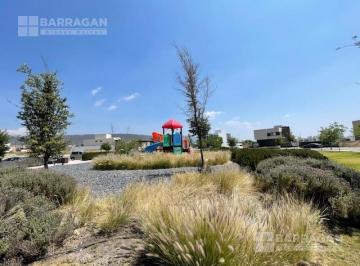 Terreno / Lote · 358m² · Lote Residencial El Venta Frente a Área Verde La Espiga Condominio Roqueño I