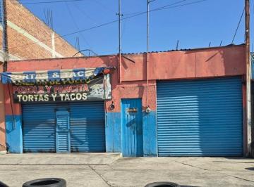 Local comercial · 180m² · 1 Recámara · 4 Estacionamientos · Local en Venta Cenca de Alfredo del Mazo, Toluca Estado de México