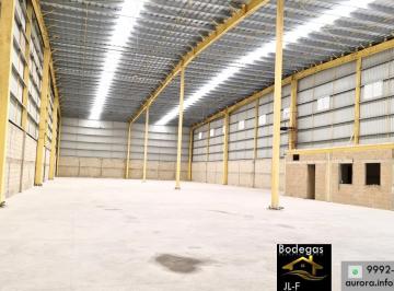 Bodega comercial , Mérida · Bodega de 1200 M&sup2;.con 3 Andenes/complejo C - Seguridad