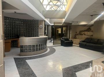 Oficina · 530m² · 6 Recámaras · 4 Estacionamientos · Oficinas en Venta Lateral Recta a Cholula, Puebla