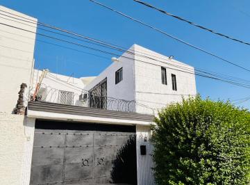 Casa de 3 habitaciones, Tlalnepantla de Baz · Casa Venta Valle Dorado, Iluminada, Excelente Ubicación
