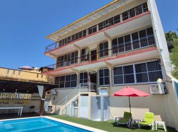 Casa · 600m² · 3 Recámaras · 1 Estacionamiento · Casa en La Jardin Palmas por El Mirador