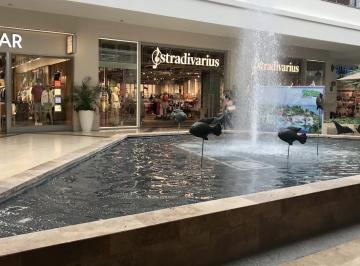 Local comercial · Local en Locales en Centro Comercial La Isla Malltertainment