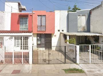Casa de 2 habitaciones, San Pedro Tlaquepaque · Excelente Oportunidad de Casa en Jalisco