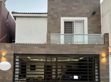 Casa · 143m² · 3 Recámaras · 2 Estacionamientos · Venta de Casa en Ramos Arizpe Coahuila Portal de Las Palomas