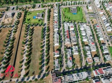 Terreno / Lote , Zapopan · Terreno en Venta en Solares, Zapopan, Jalisco